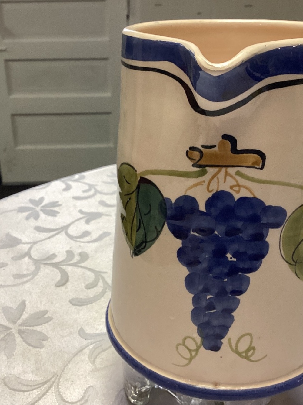 Grapes motif made I. Italy pitcher just beautiful